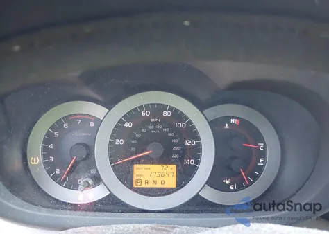 2006 Toyota Rav4 from USA, damaged, VIN JTMZD33V066004107